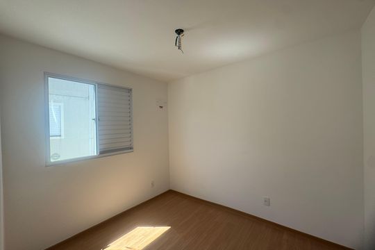 Quarto 1 de apartamento para alugar com 2 quartos, 38m² em Jardim Hanna, Guarulhos