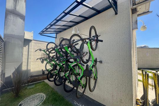 Bicicletario de apartamento para alugar com 2 quartos, 38m² em Jardim Hanna, Guarulhos
