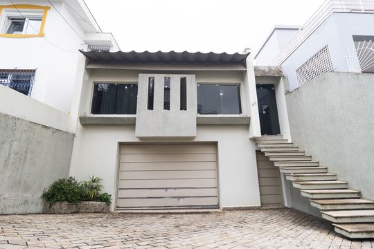 Fachada de casa à venda com 3 quartos, 284m² em Tucuruvi, São Paulo