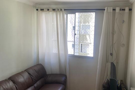Sala de apartamento à venda com 2 quartos, 44m² em Jardim Santa Teresinha, São Paulo