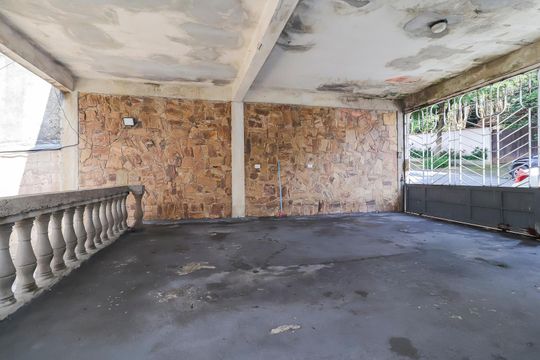 Garagem de casa à venda com 5 quartos, 672m² em Cidade Líder, São Paulo
