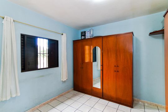 Quarto 1 de casa à venda com 2 quartos, 190m² em Vila Rosalia, Guarulhos