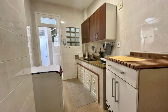 Cozinha de apartamento para alugar com 3 quartos, 90m² em Ipanema, Rio de Janeiro