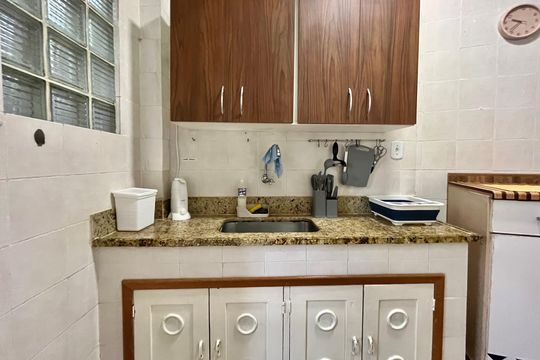 Cozinha de apartamento para alugar com 3 quartos, 90m² em Ipanema, Rio de Janeiro