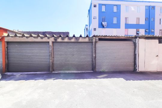 Garagem de apartamento para alugar com 2 quartos, 34m² em Conjunto Habitacional Barro Branco I, São Paulo