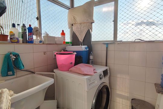 Apartamento à venda com 3 quartos, 70m² em Vila Mangalot, São Paulo