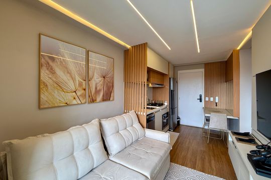 Sala de apartamento à venda com 2 quartos, 37m² em Jardim São Luís, São Paulo