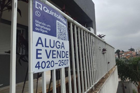 Fachada de apartamento à venda com 3 quartos, 74m² em Vila Rio Branco, São Paulo