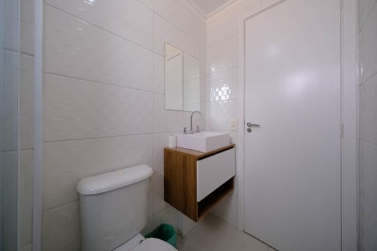 Banheiro de apartamento à venda com 3 quartos, 74m² em Vila Rio Branco, São Paulo