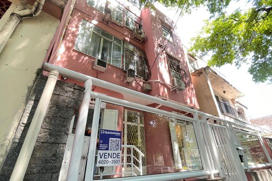 Fachada de apartamento para alugar com 2 quartos, 60m² em Grajaú, Rio de Janeiro