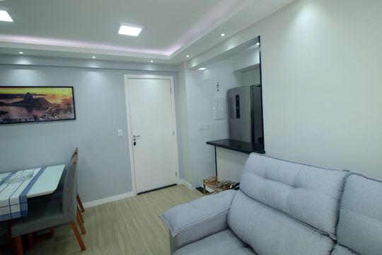 Sala de apartamento à venda com 2 quartos, 45m² em Vicente de Carvalho, Rio de Janeiro
