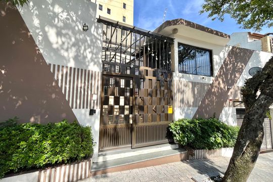 Fachada de apartamento à venda com 3 quartos, 180m² em Jardim Jabaquara, São Paulo