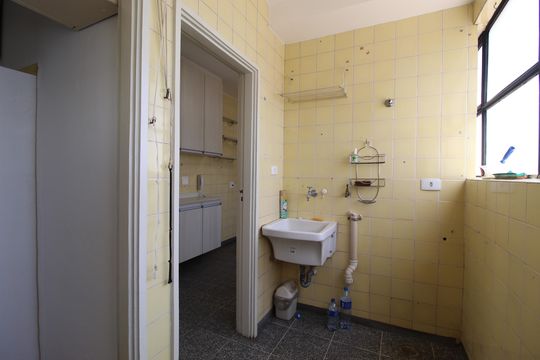 Área de Serviço de apartamento à venda com 3 quartos, 120m² em Indianópolis, São Paulo
