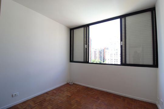 Quarto 1 de apartamento à venda com 3 quartos, 120m² em Indianópolis, São Paulo