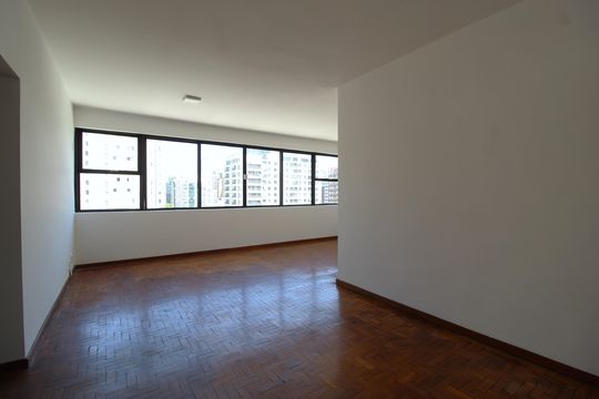 Apartamento à venda com 3 quartos, 120m² em Indianópolis, São Paulo