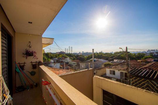 Varanda da Suíte1 de casa à venda com 3 quartos, 164m² em Jardim Alvorada, Santo André