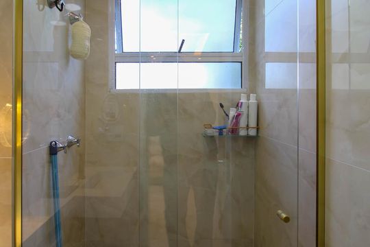 Banheiro de apartamento à venda com 2 quartos, 41m² em Parque Esmeralda, São Paulo