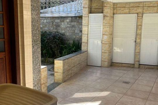 Casa à venda com 4 quartos, 198m² em Várzea das Moças, Niterói