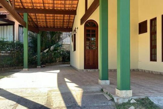 Casa à venda com 4 quartos, 198m² em Várzea das Moças, Niterói