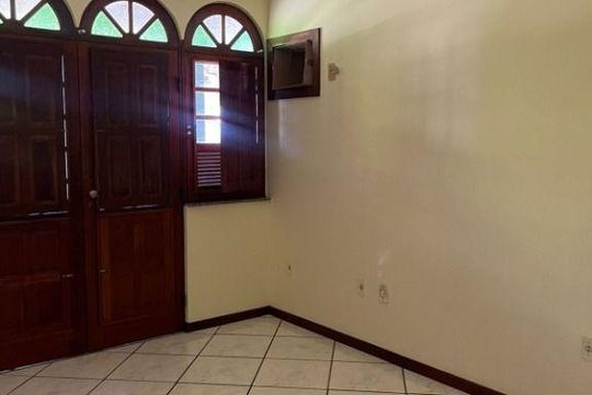 Casa à venda com 4 quartos, 198m² em Várzea das Moças, Niterói