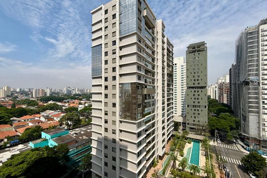 Vista de apartamento à venda com 2 quartos, 44m² em Campo Belo, São Paulo