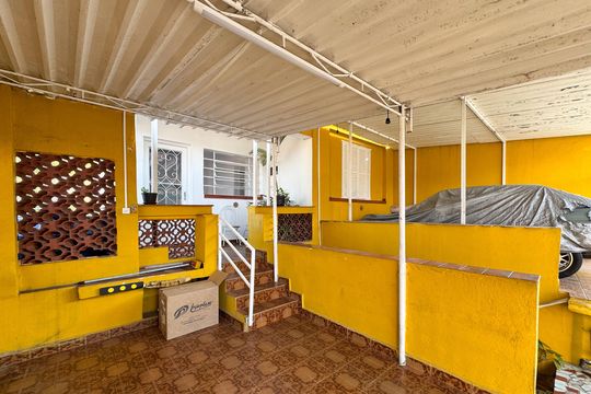 Garagem de casa à venda com 2 quartos, 208m² em Baeta Neves, São Bernardo do Campo