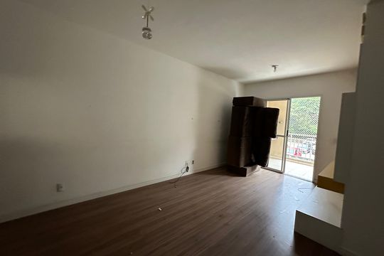 Sala de apartamento para alugar com 3 quartos, 80m² em Jardim Esperança, Barueri