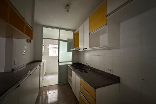Cozinha de apartamento para alugar com 3 quartos, 80m² em Jardim Esperança, Barueri