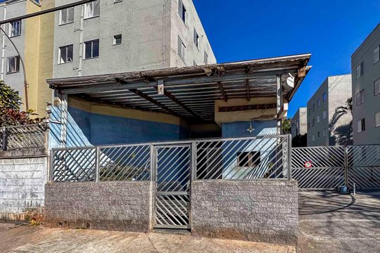 Fachada e portaria de apartamento à venda com 2 quartos, 50m² em Cidade São Jorge, Santo André