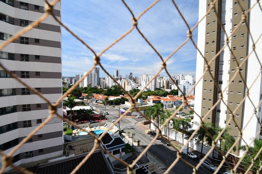 Vista da Sacada da Sala de apartamento para alugar com 3 quartos, 80m² em Taquaral, Campinas