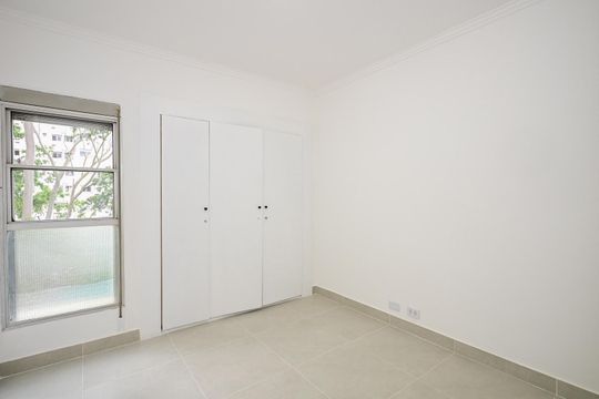 Suíte de apartamento para alugar com 2 quartos, 70m² em Vila Andrade, São Paulo