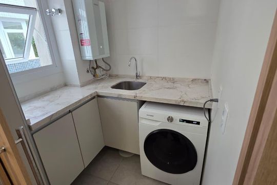 Área de serviço de apartamento à venda com 3 quartos, 96m² em Teresópolis, Porto Alegre