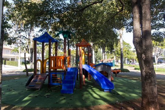 Área comum - Playground de casa de condomínio à venda com 4 quartos, 600m² em Alphaville Residencial Zero, Barueri