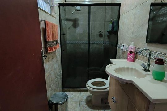 Banheiro de casa à venda com 4 quartos, 200m² em Jacarepaguá, Rio de Janeiro