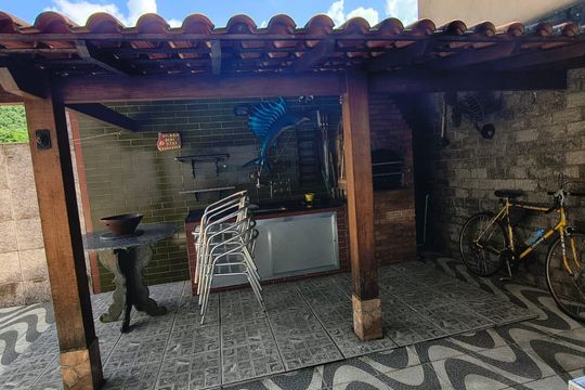 Área churrasqueira de casa à venda com 4 quartos, 200m² em Jacarepaguá, Rio de Janeiro