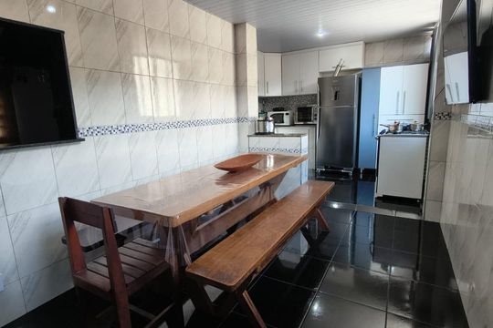 Cozinha de casa à venda com 4 quartos, 200m² em Jacarepaguá, Rio de Janeiro