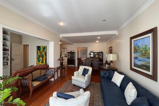 Apartamento à venda com 2 quartos, 128m² em Leme, Rio de Janeiro