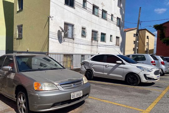 Garagem de apartamento à venda com 2 quartos, 70m² em Diamante, Belo Horizonte