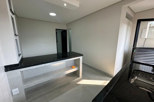 Cozinha de casa para alugar com 1 quarto, 40m² em Vila Pouso Alegre, Barueri