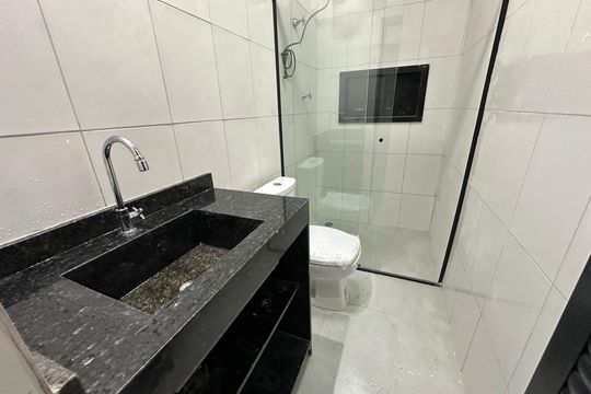 Banheiro de casa para alugar com 1 quarto, 40m² em Vila Pouso Alegre, Barueri