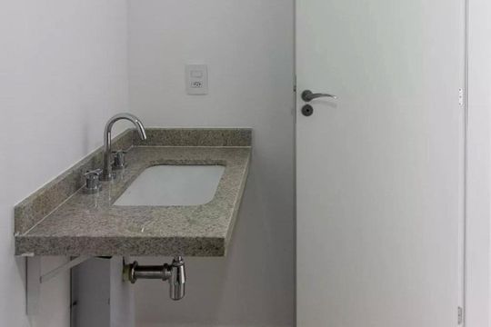 Cozinha de apartamento à venda com 1 quarto, 24m² em Santo Amaro, São Paulo