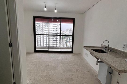 Cozinha de apartamento à venda com 1 quarto, 24m² em Santo Amaro, São Paulo