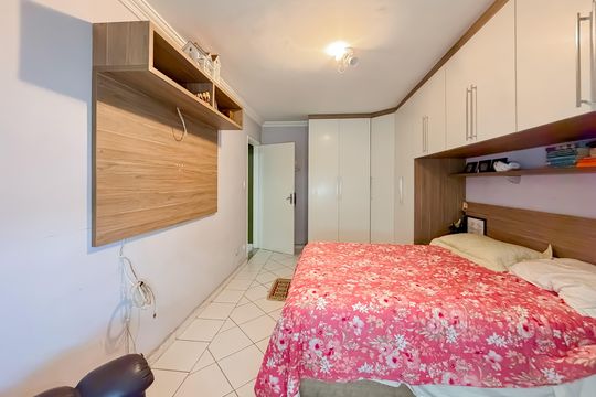 Quarto de apartamento à venda com 1 quarto, 56m² em Cambuci, São Paulo