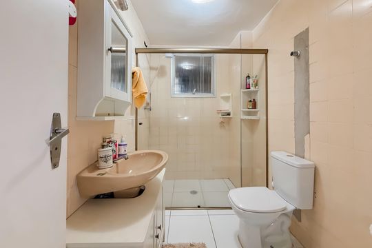 Banheiro de apartamento à venda com 1 quarto, 56m² em Cambuci, São Paulo