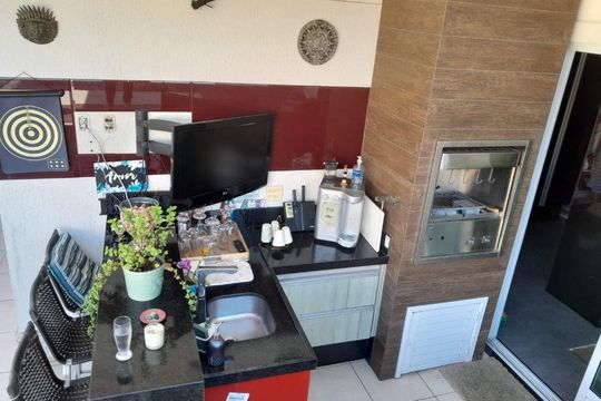 Apartamento à venda com 3 quartos, 215m² em Itacoatiara, Niterói