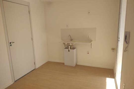 Cozinha de apartamento para alugar com 2 quartos, 28m² em Vila Jaguara, São Paulo