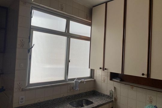 Apartamento para alugar com 2 quartos, 50m² em Jardim Vinte e Cinco de Agosto, Duque de Caxias