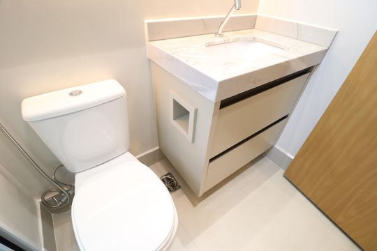 Banheiro do Quarto 2 de apartamento para alugar com 2 quartos, 86m² em Jardim Sul, Uberlândia