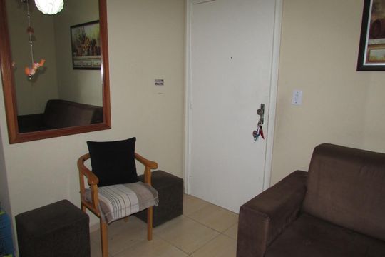 Sala de kitnet/studio à venda com 1 quarto, 35m² em Centro, Canoas