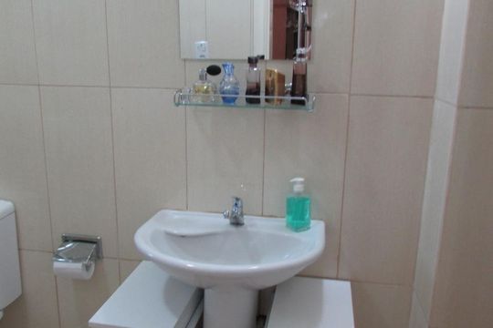 Banheiro de kitnet/studio à venda com 1 quarto, 35m² em Centro, Canoas